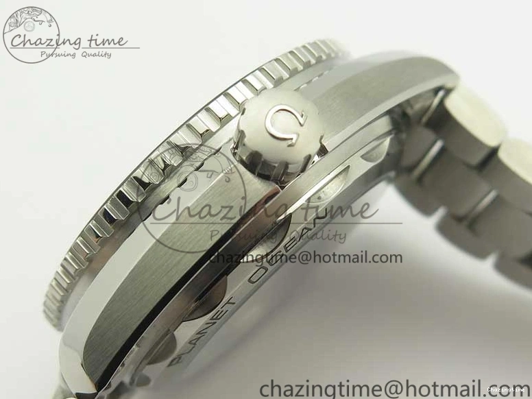 0428 Planet Ocean 2016 43.5mm SS Blue Bezel OM 1:1 Best Edition Blue Dial on SS Bracelet A8900 V WellDesigned 8029